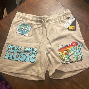 NWT MTV Music Television Shorts fleece - tan